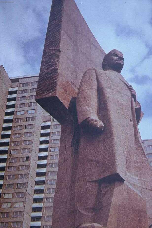 Fotky: Vladim�r Ilji� Lenin (foto, obrazky)