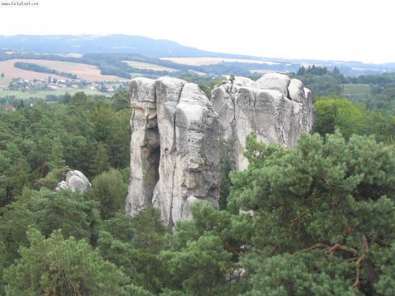 Foto: Hrub� sk�la